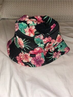 Empyre Black Floral Bucket Hat with Pink & Green Hibiscus